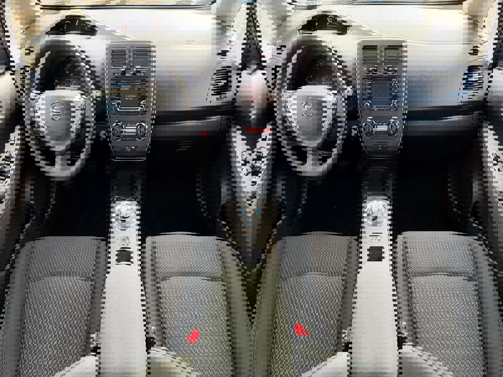 Used 2016 Nissan Leaf S w/ Charger Package image 12