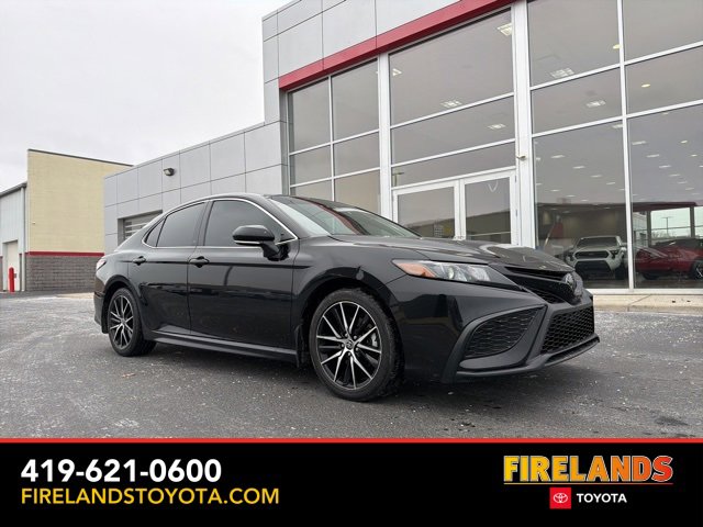 Used 2024 Toyota Camry SE