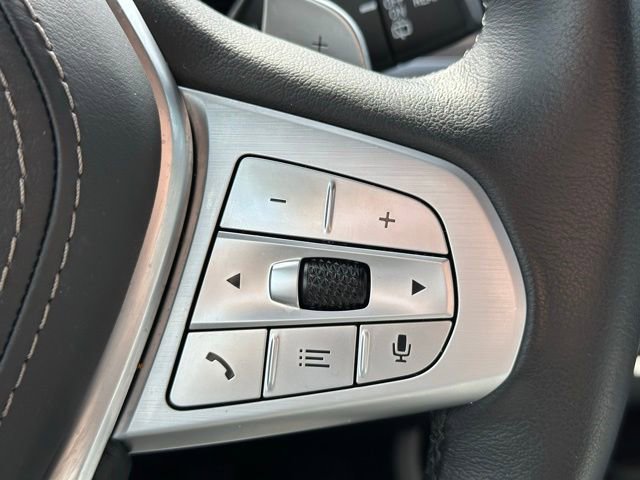 Certified 2025 BMW X7 xDrive40i w/ Premium Package image 17