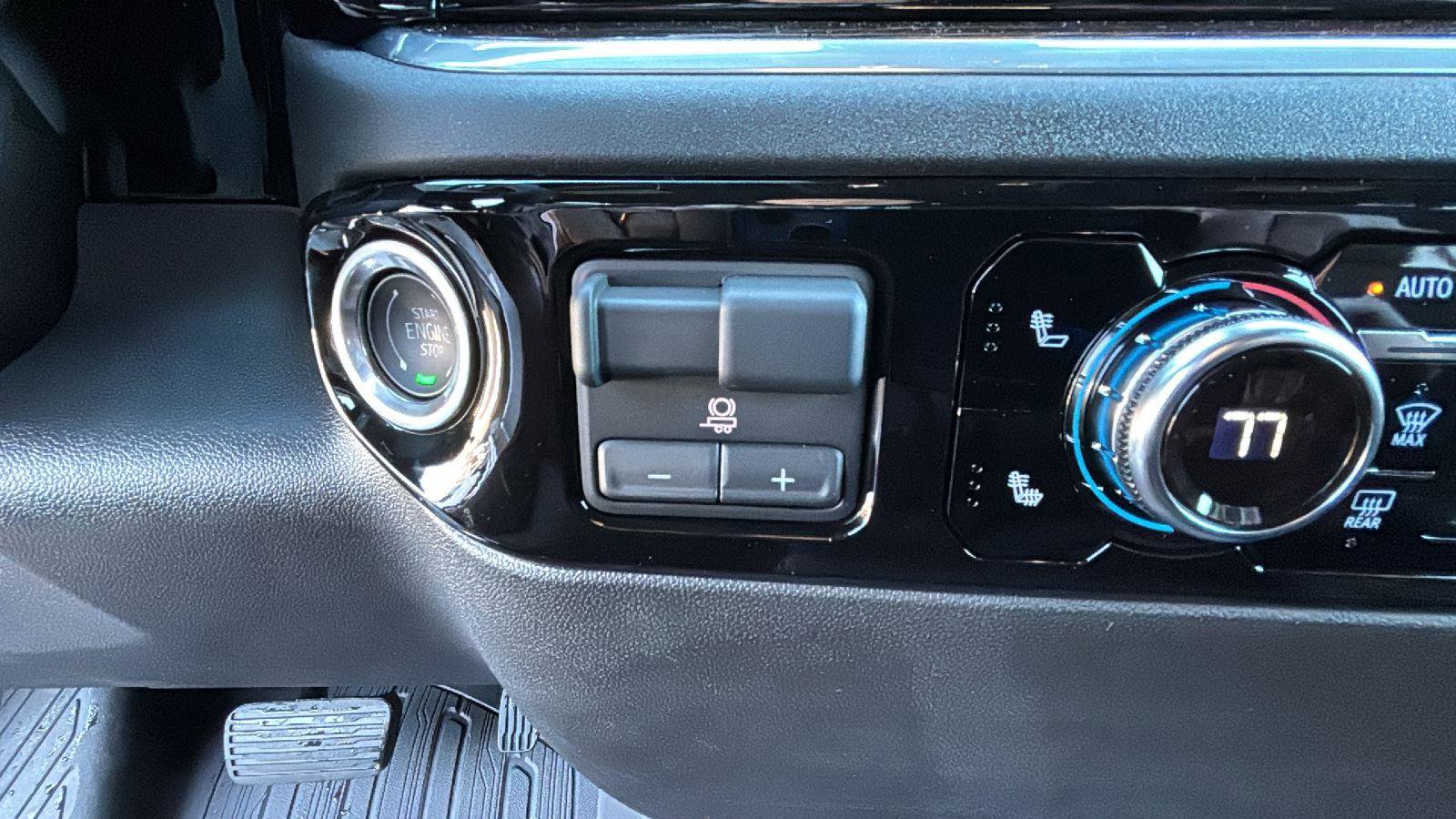 New 2026 GMC Sierra 1500 SLE image 21