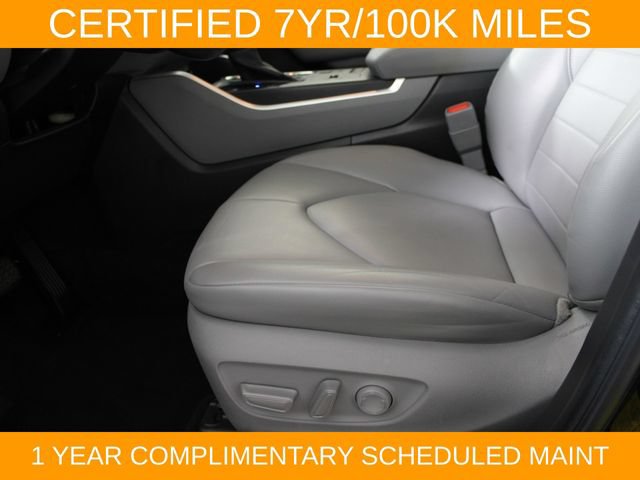 Used 2022 Toyota Highlander XLE AWD/4WD image 20