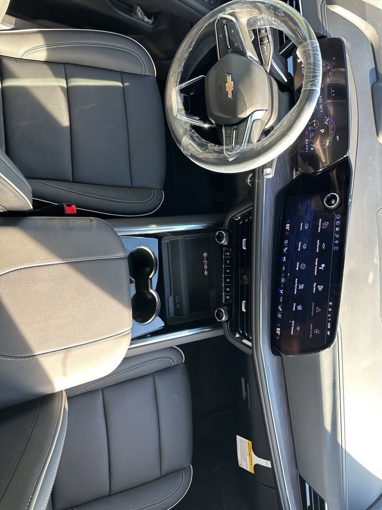 New 2026 Chevrolet Suburban Premier w/ Sun And Tow Package image 27