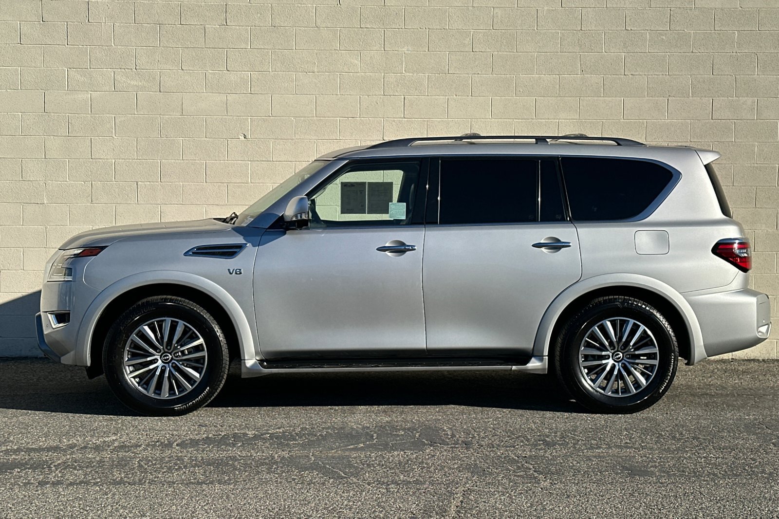 Used 2022 Nissan Armada SL RWD image 7