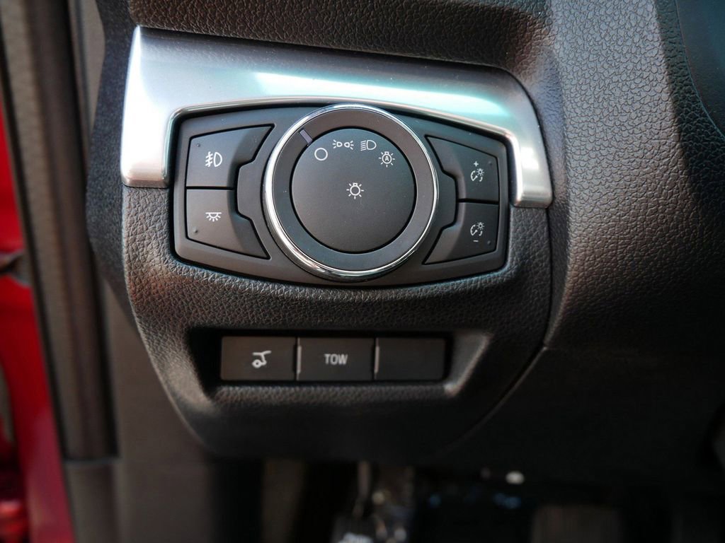 Used 2016 Ford Explorer Sport w/ Equipment Group 401A AWD/4WD image 12