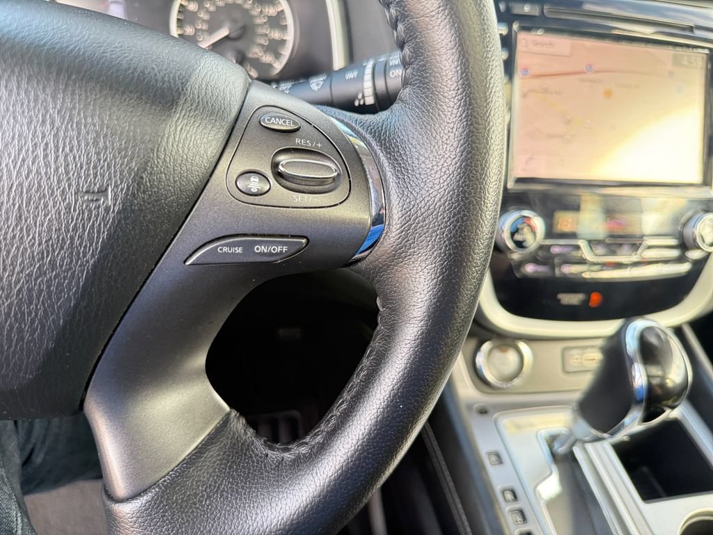 Used 2024 Nissan Murano SL AWD/4WD image 16