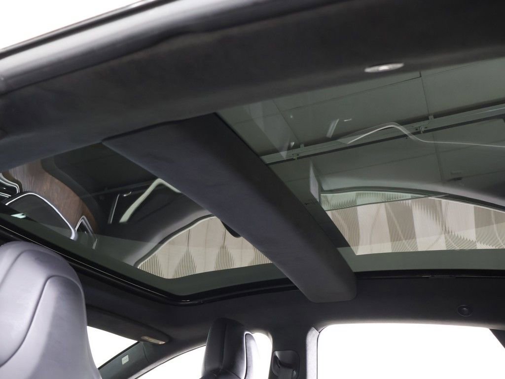 Used 2017 Tesla Model S 100D image 21