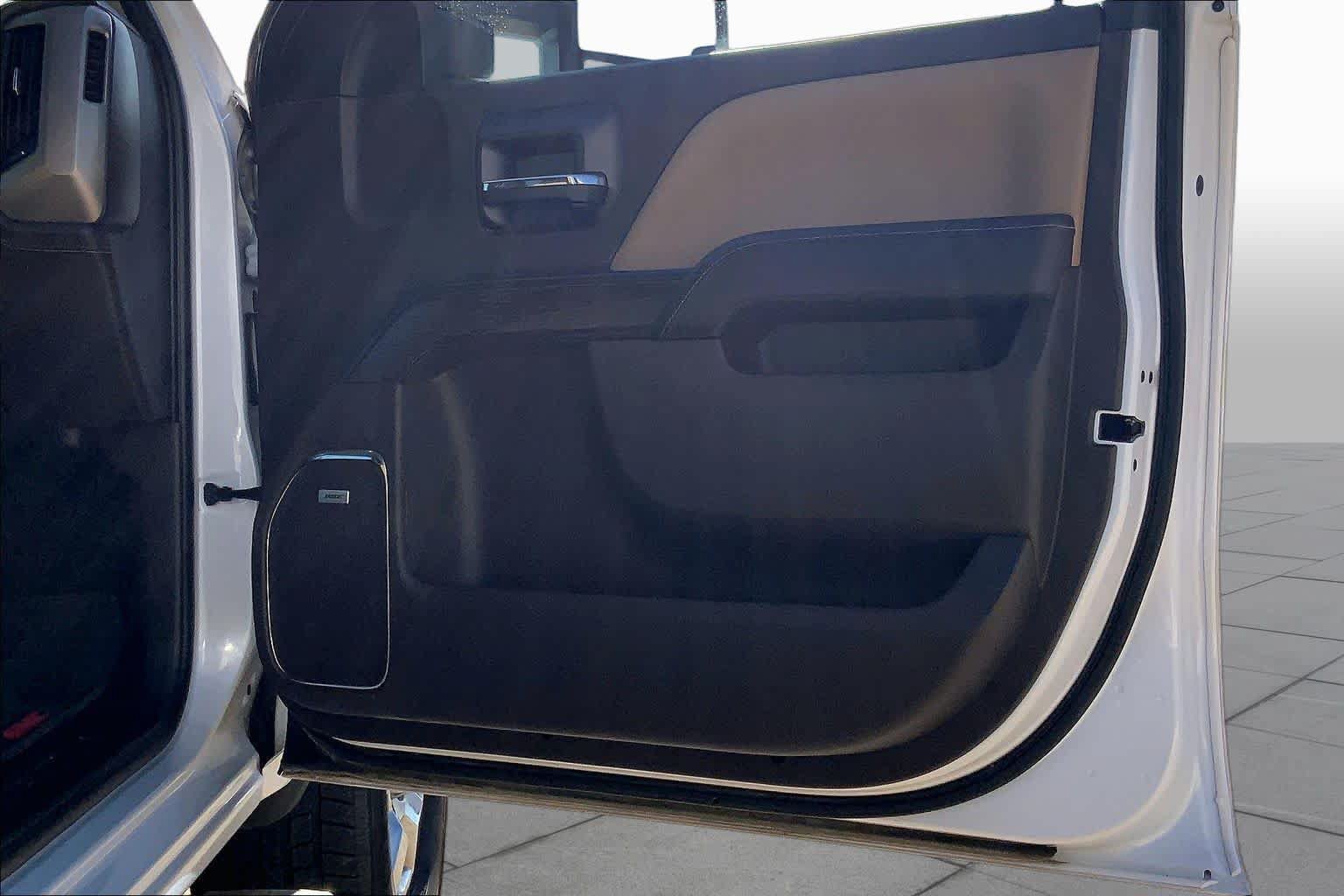 Used 2018 GMC Sierra 3500 Denali w/ Duramax Plus Package AWD/4WD image 23