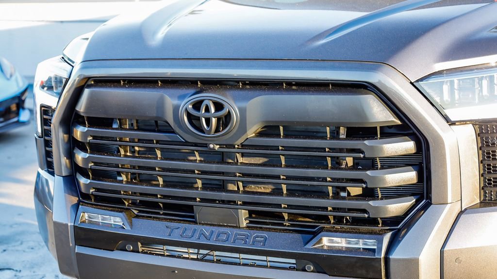 Used 2025 Toyota Tundra Limited image 6