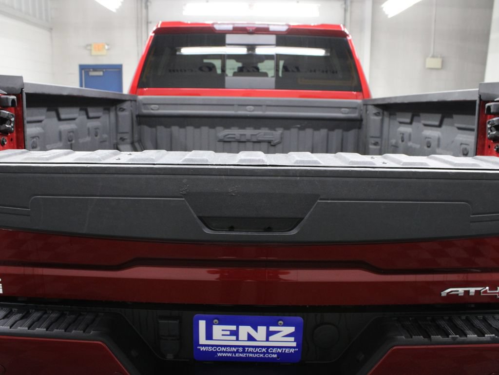 Used 2024 GMC Sierra 2500 AT4 w/ AT4 Preferred Package AWD/4WD image 47