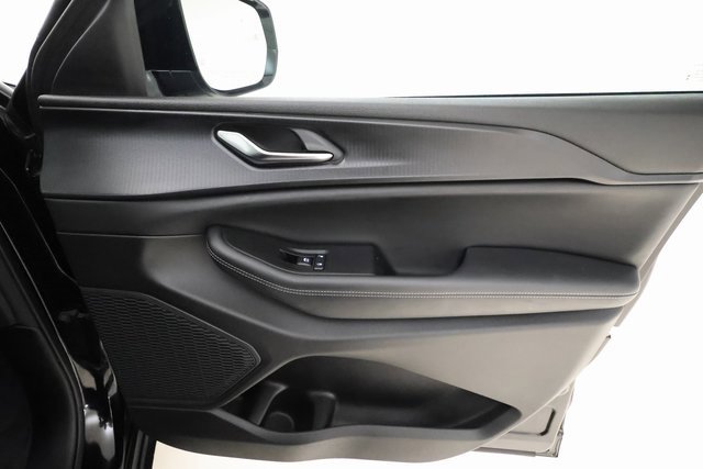 Used 2023 Jeep Grand Cherokee Altitude image 26