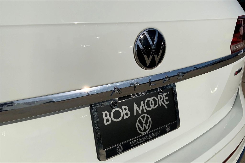 Used 2022 Volkswagen Atlas SEL Premium image 8