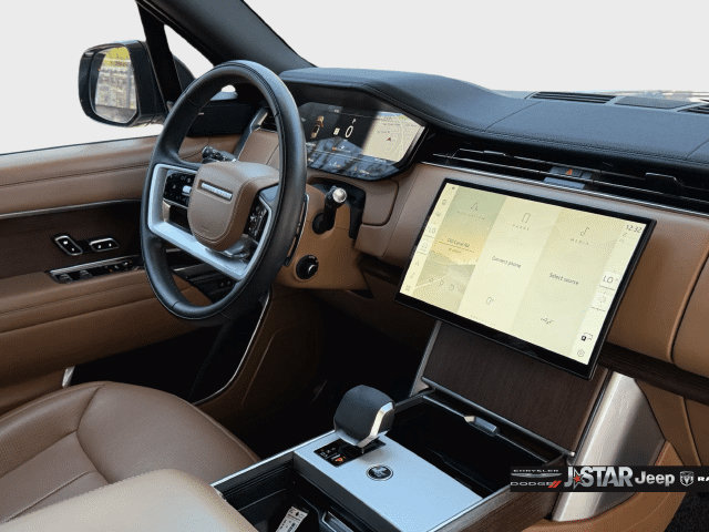 Used 2024 Land Rover Range Rover SE AWD/4WD image 18