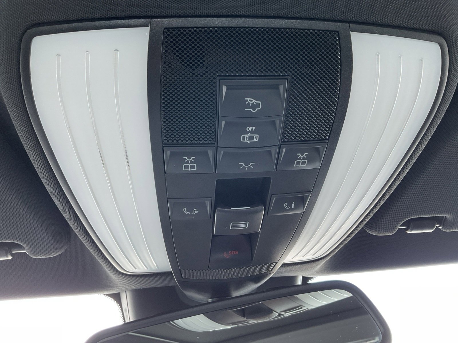 Used 2014 Mercedes-Benz CLS 550 4MATIC image 27