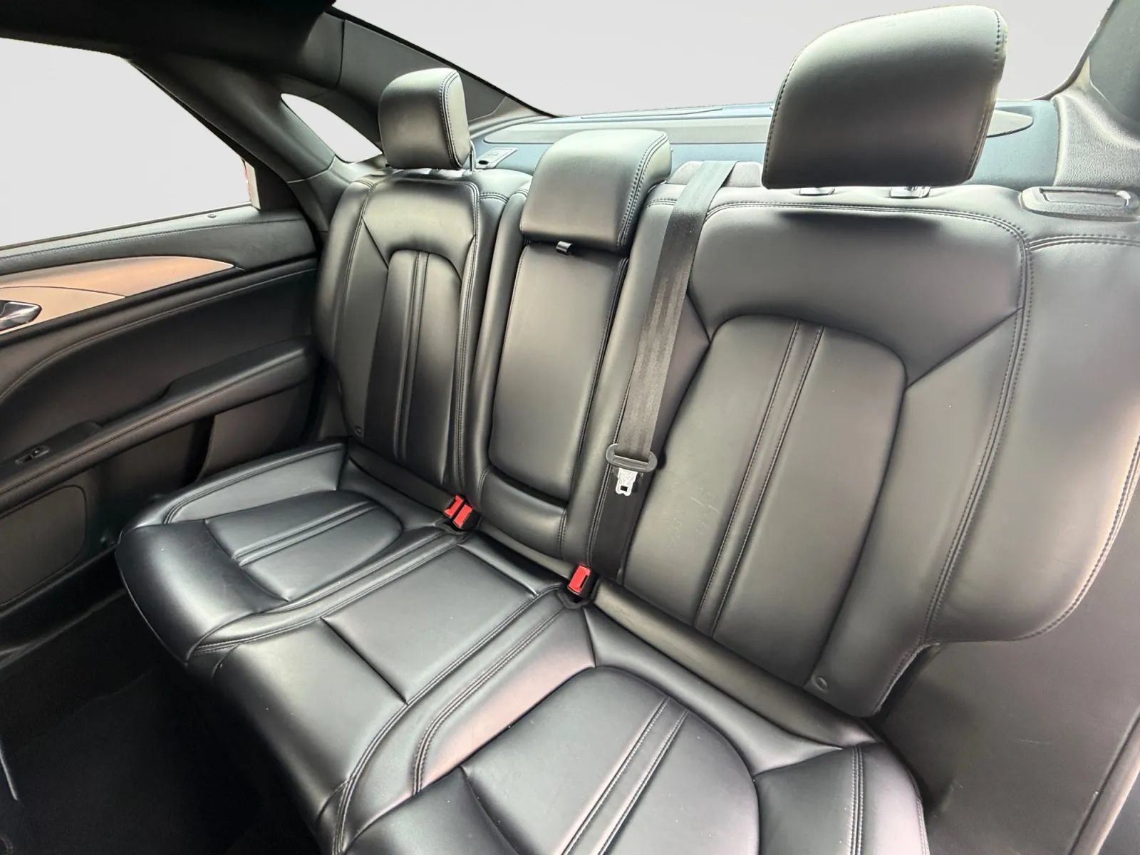 Used 2019 Lincoln MKZ Premiere AWD/4WD image 15