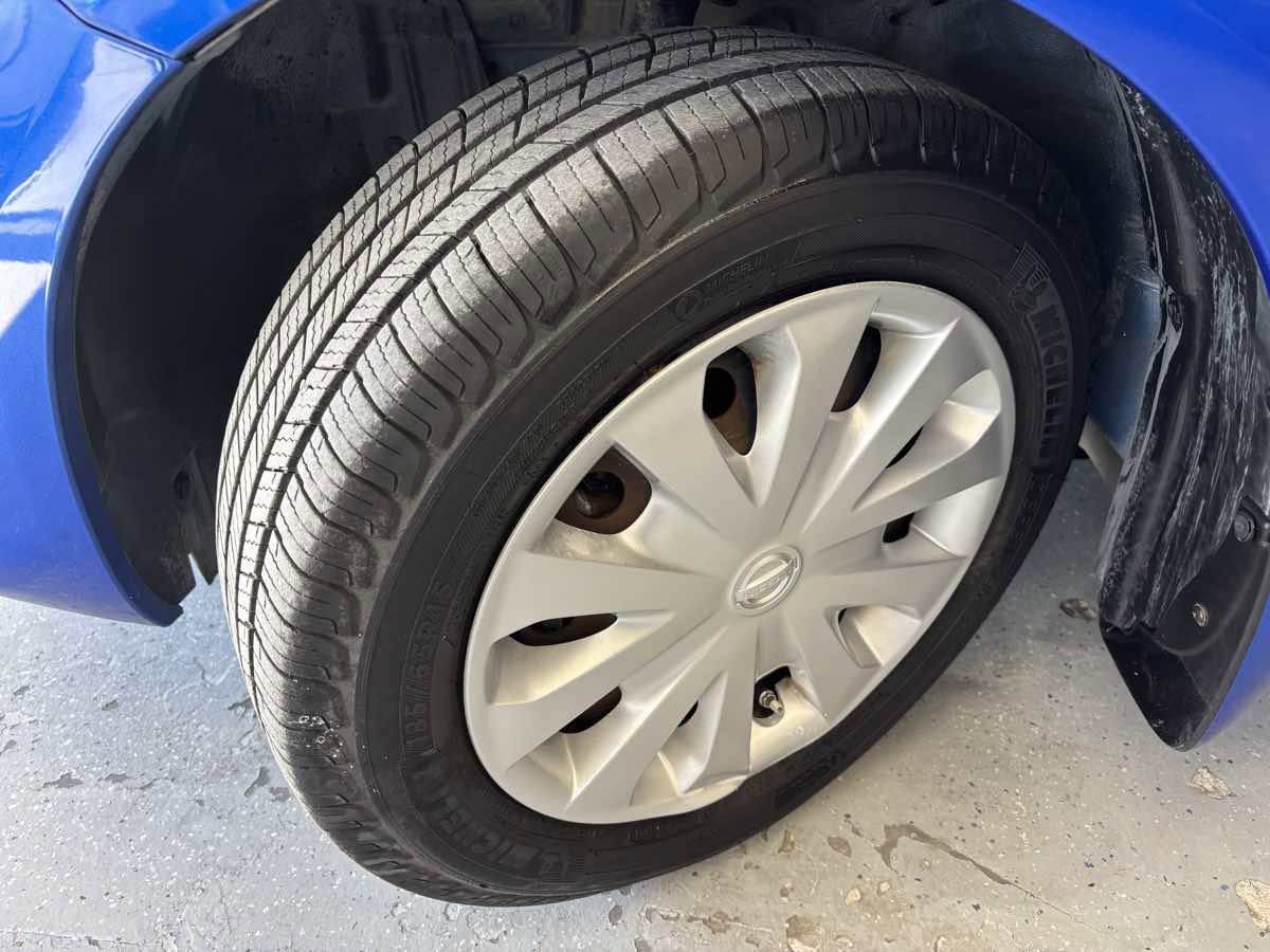 Used 2016 Nissan Versa S Plus image 25