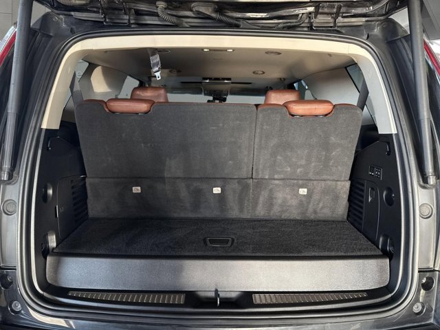 Used 2019 Cadillac Escalade Premium Luxury image 20
