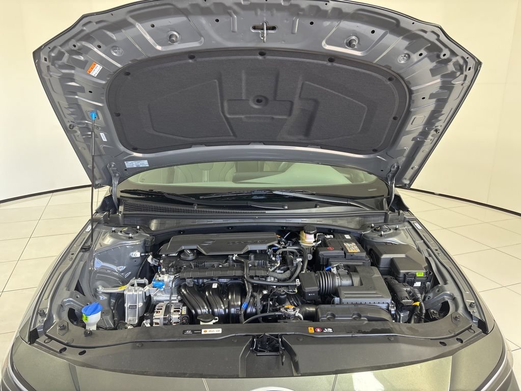New 2026 Hyundai Elantra SEL Sport Premium FWD image 11
