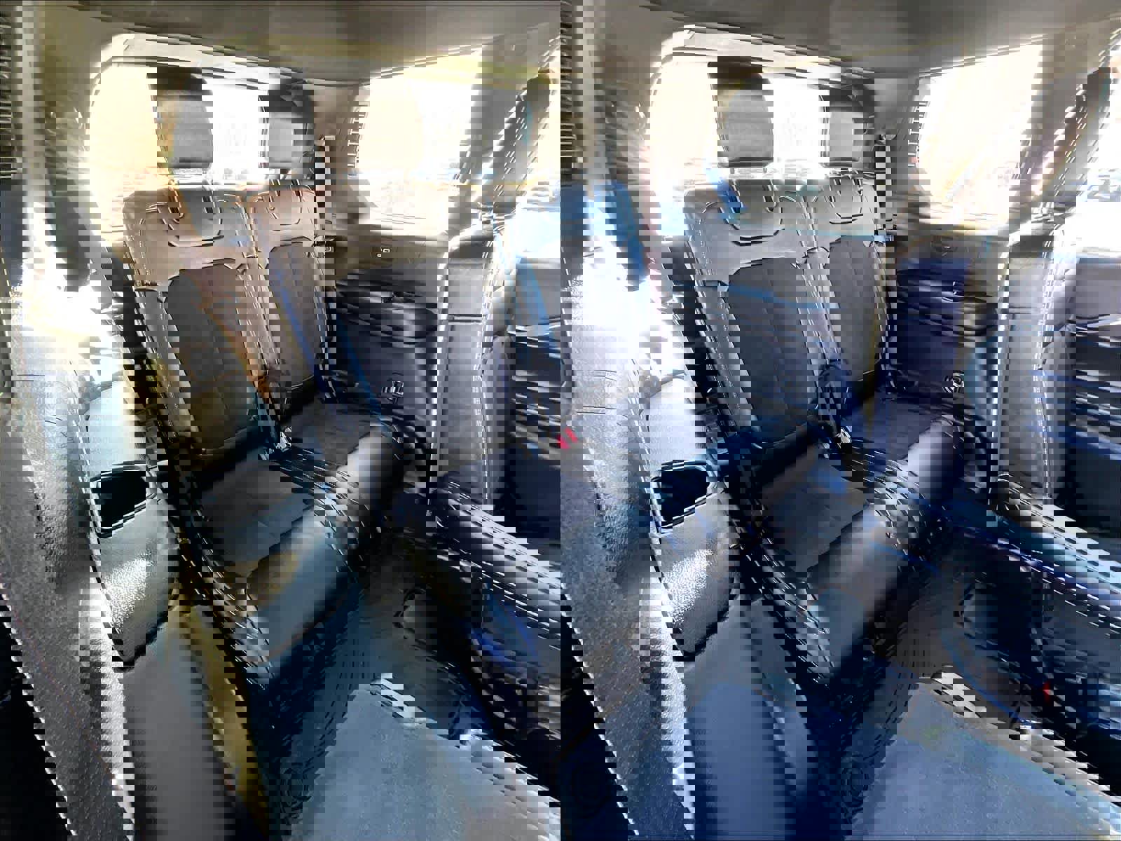 Used 2021 Jeep Grand Cherokee L Laredo image 16