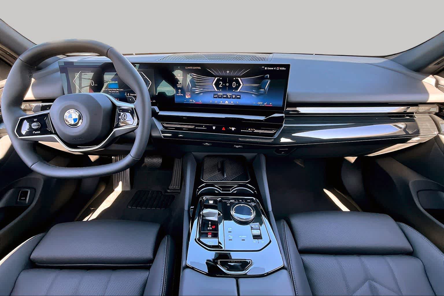 Used 2026 BMW 530i RWD image 14