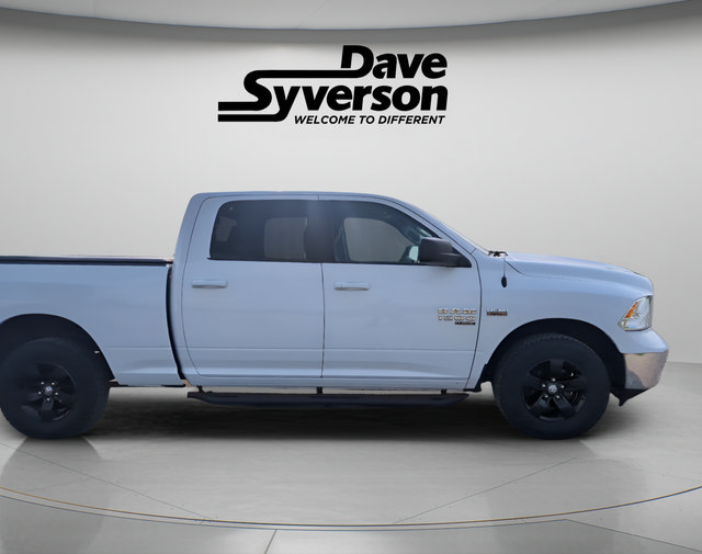 Used 2021 RAM 1500 Classic SLT AWD/4WD image 4
