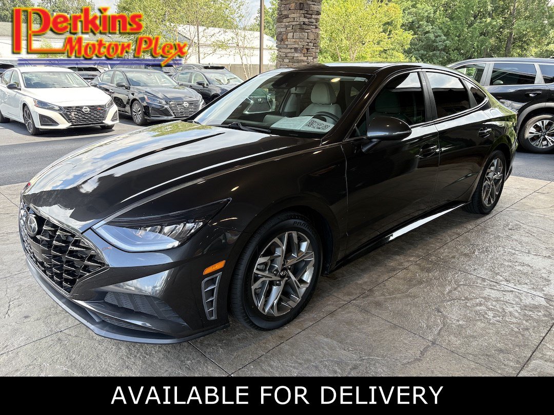 Used 2022 Hyundai Sonata SEL FWD image 1