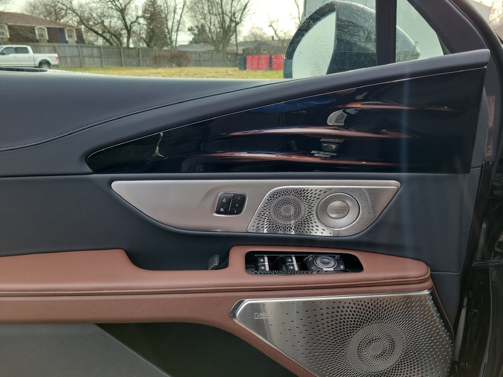 New 2026 Lincoln Nautilus Reserve AWD/4WD image 18