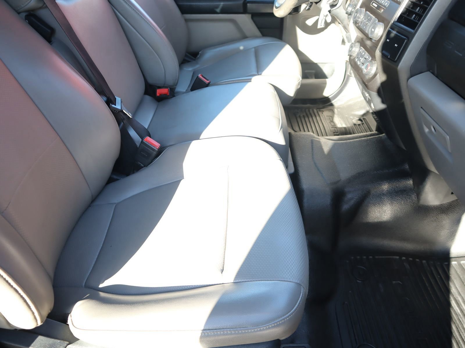 Used 2020 Ford F350 XL w/ Power Equipment Group image 54