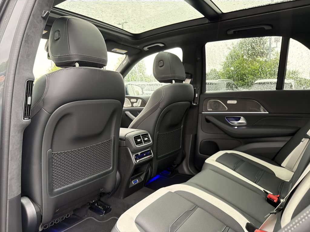 New 2026 Mercedes-Benz GLE 63 AMG S image 12