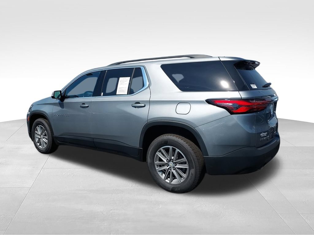 Used 2023 Chevrolet Traverse LT FWD image 6