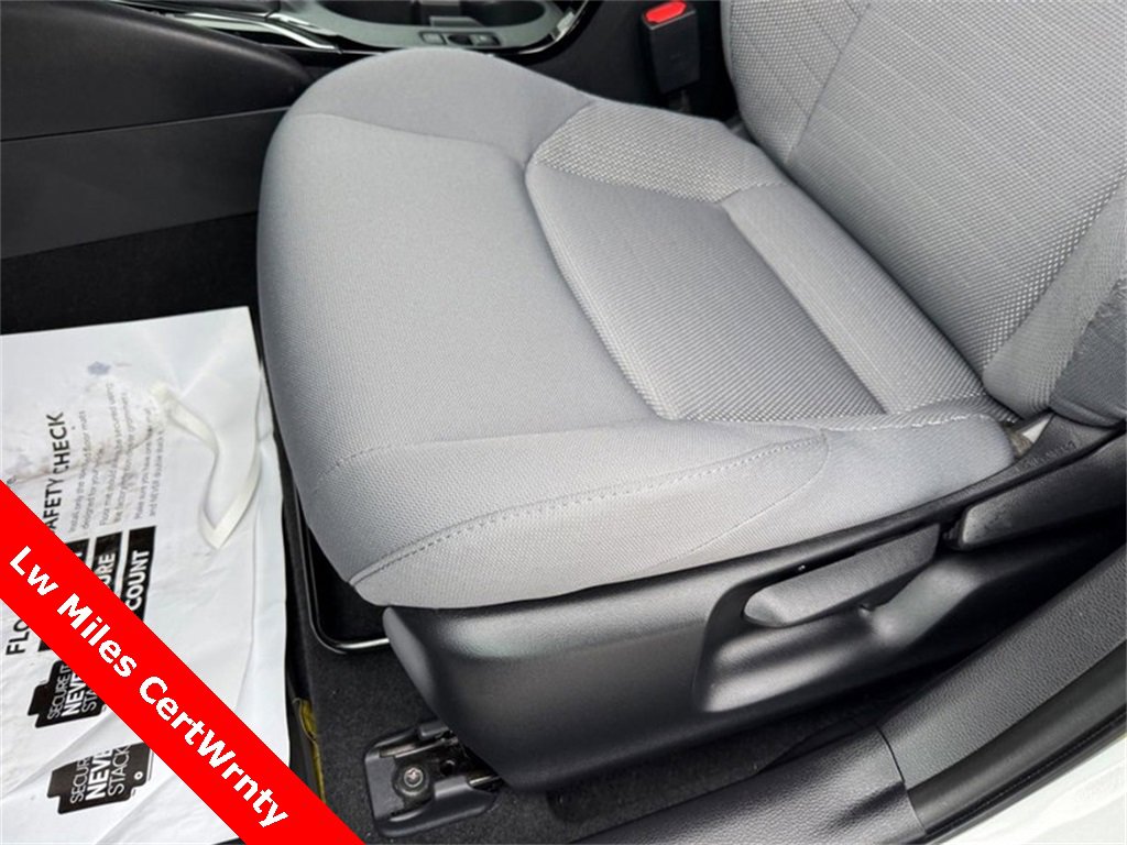 Used 2024 Toyota Corolla SE image 17