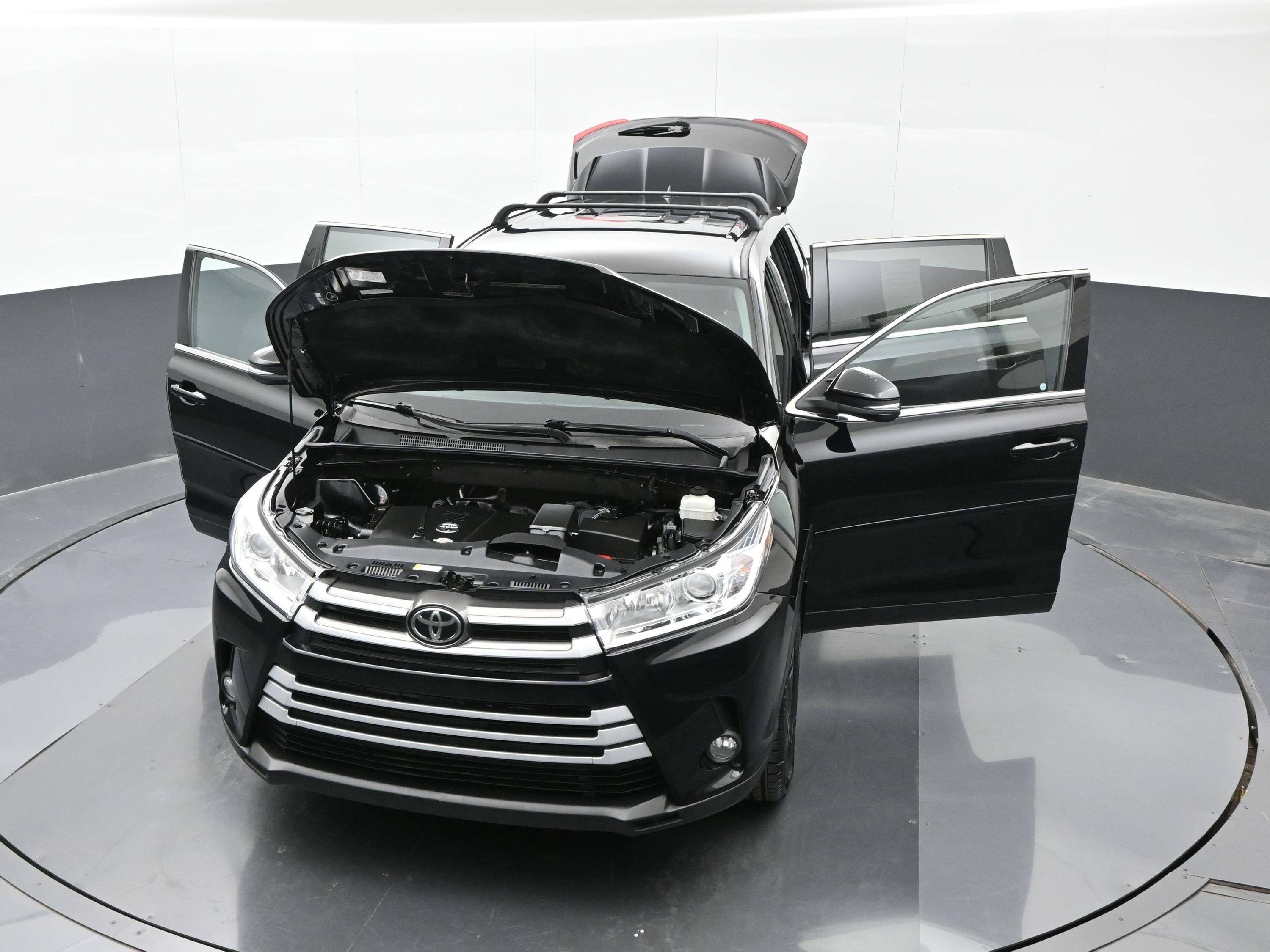 Used 2019 Toyota Highlander Plus image 46