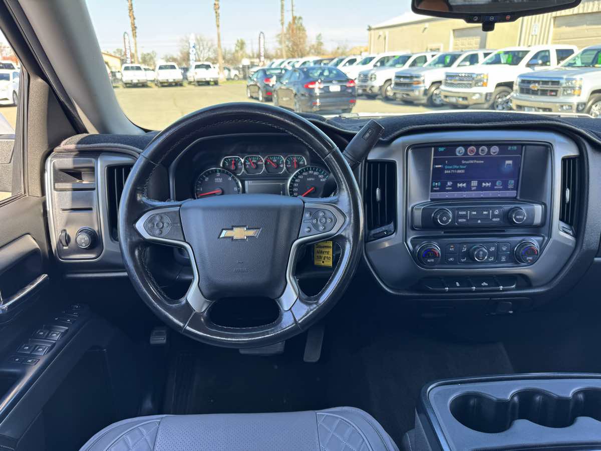 Used 2018 Chevrolet Silverado 1500 LT w/ All Star Edition image 21