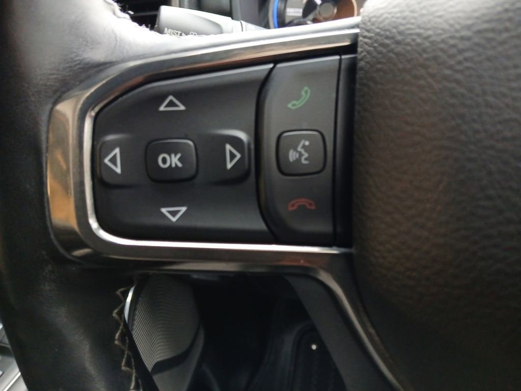 Used 2020 RAM 1500 Limited image 11