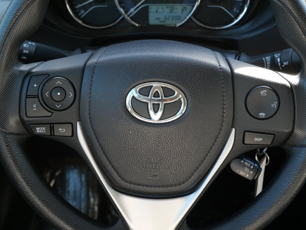 Used 2016 Toyota Corolla LE FWD image 18