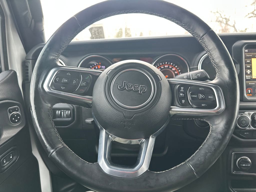 Used 2020 Jeep Gladiator Overland image 7