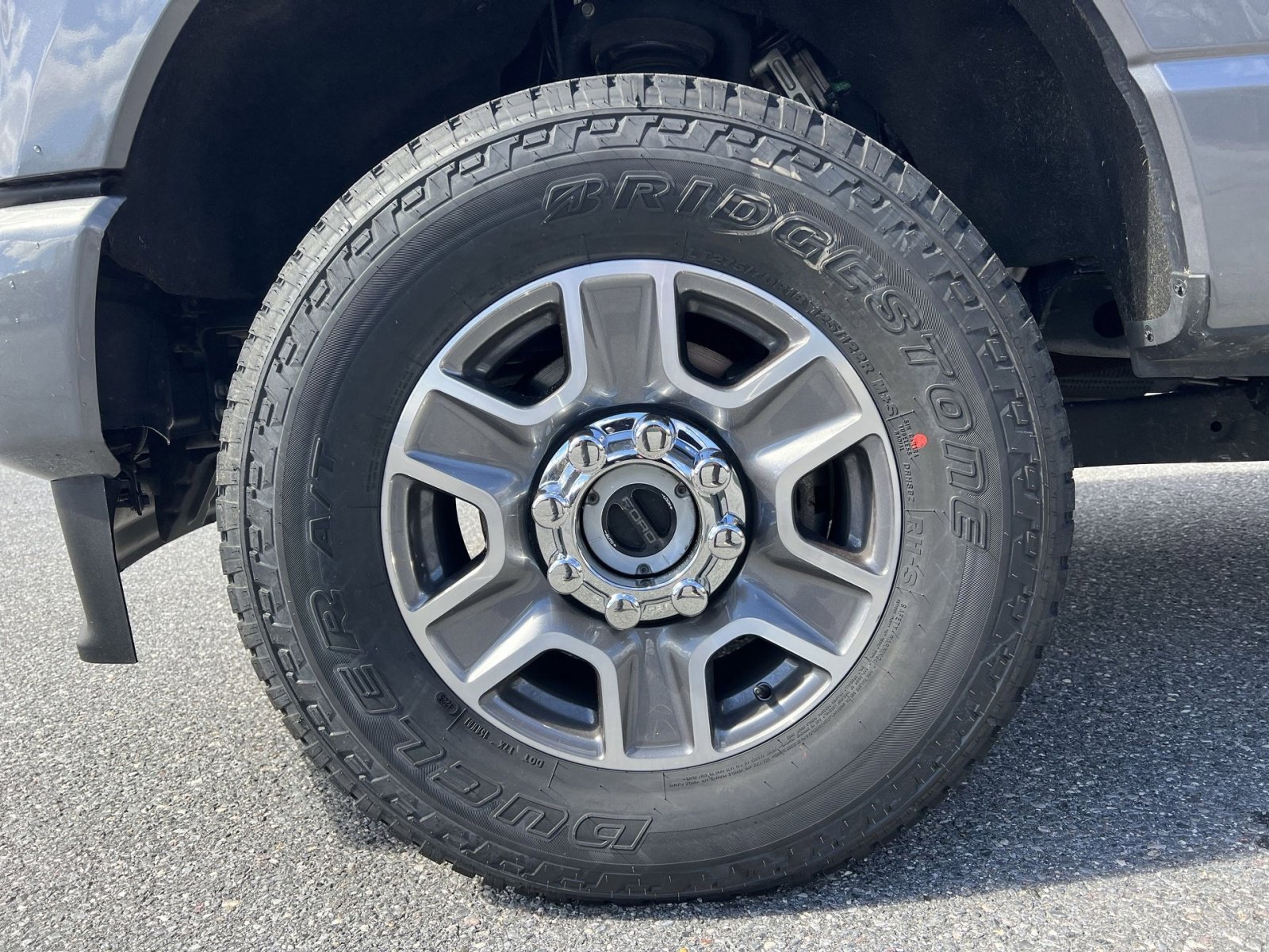 Used 2024 Ford F250 Platinum image 12