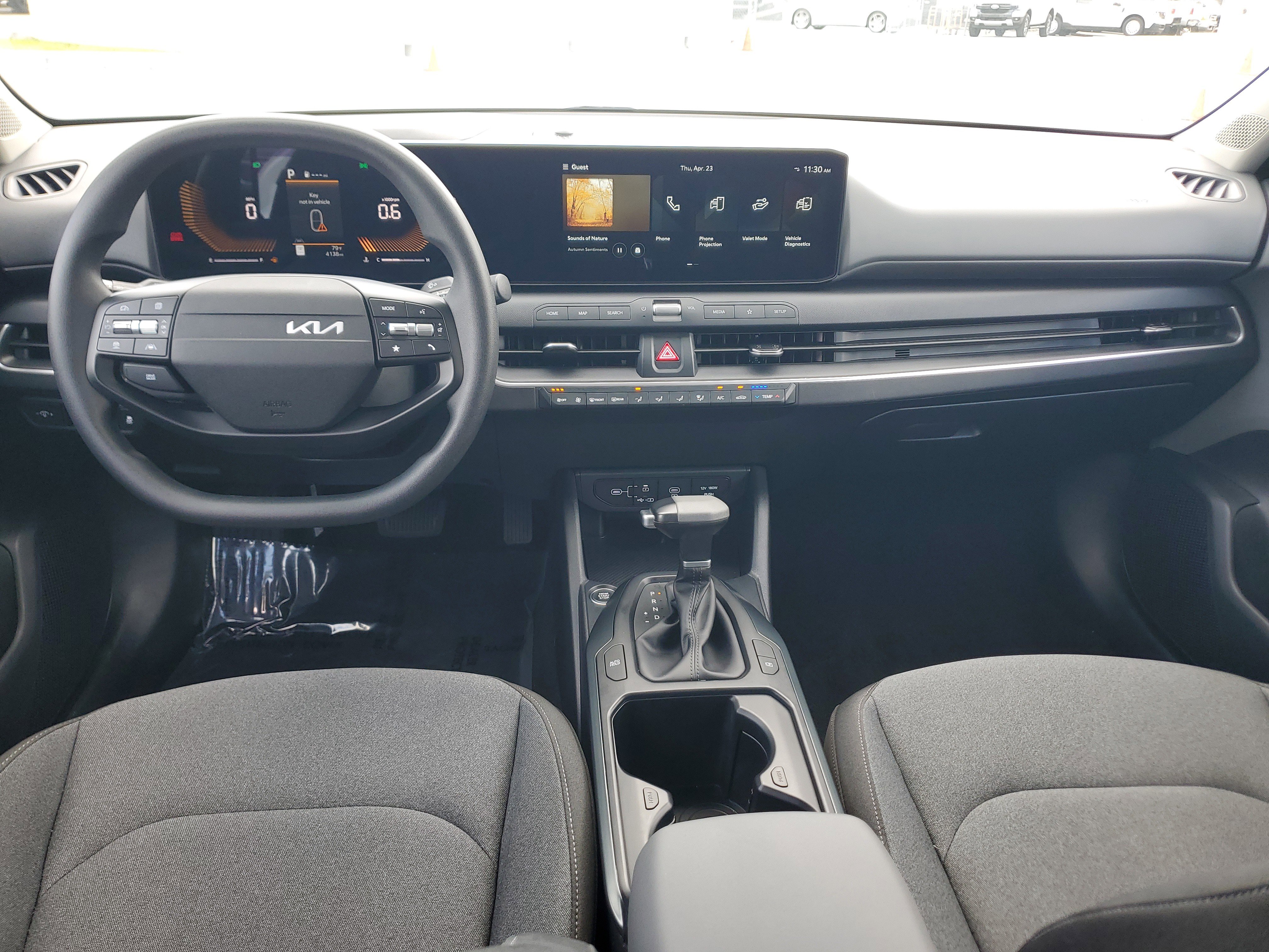Used 2025 Kia K4 LXS FWD image 14