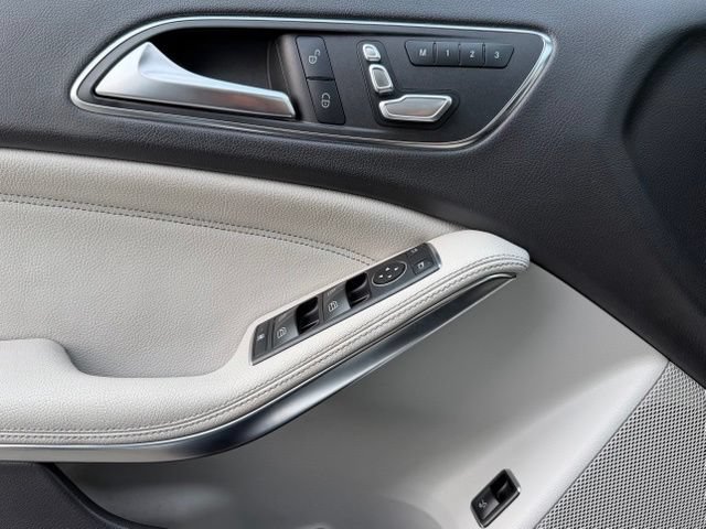 Used 2019 Mercedes-Benz GLA 250 4MATIC image 15