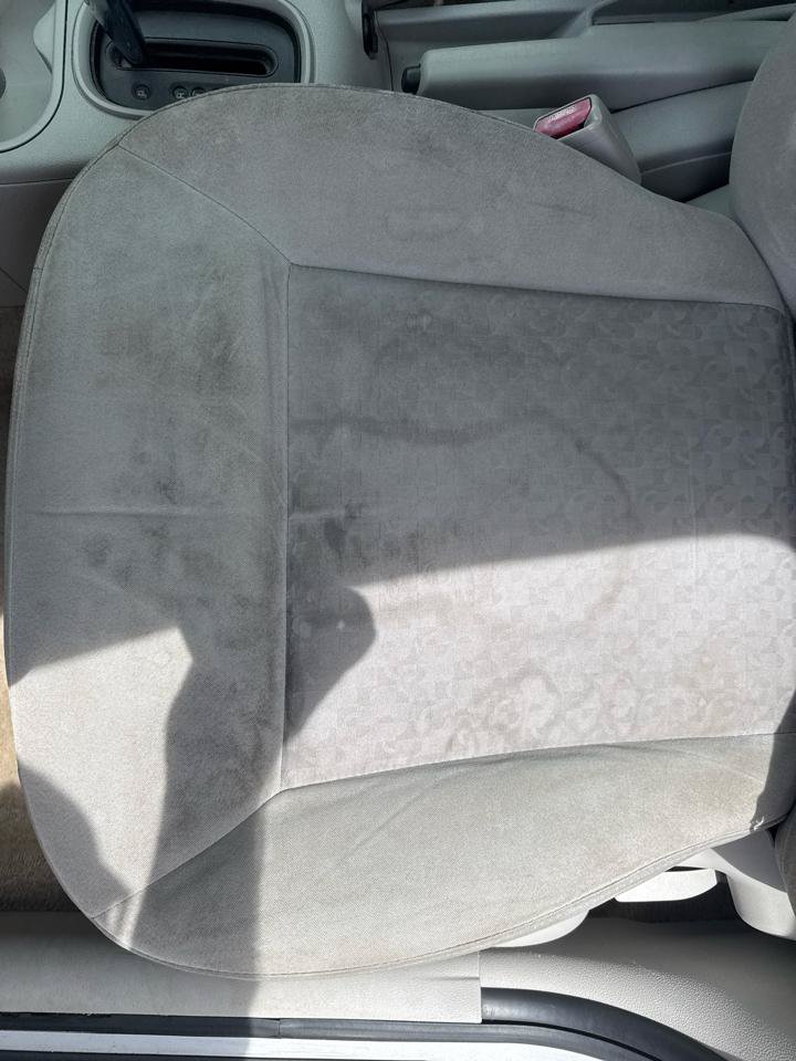 Used 2005 Chevrolet Cobalt Sedan FWD image 29