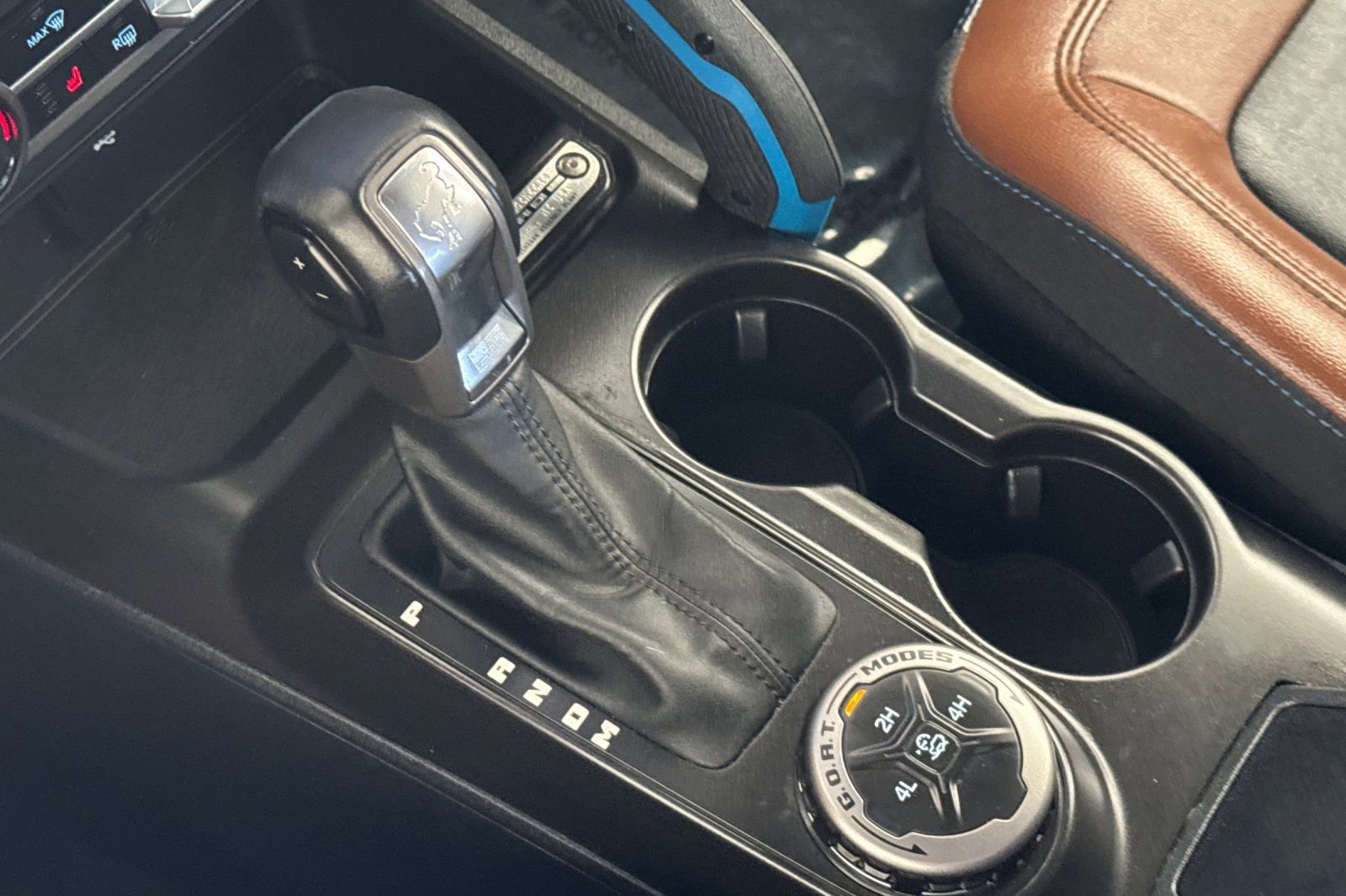 Used 2023 Ford Bronco Outer Banks image 21