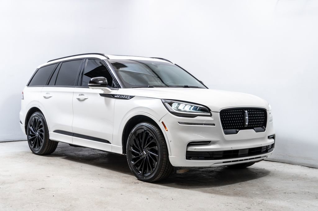 Used 2024 Lincoln Aviator Reserve w/ Jet Package AWD/4WD image 9