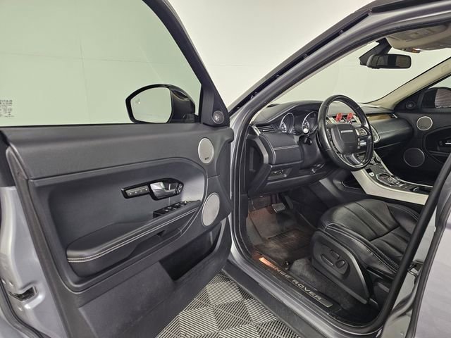 Used 2014 Land Rover Range Rover Evoque Prestige image 21