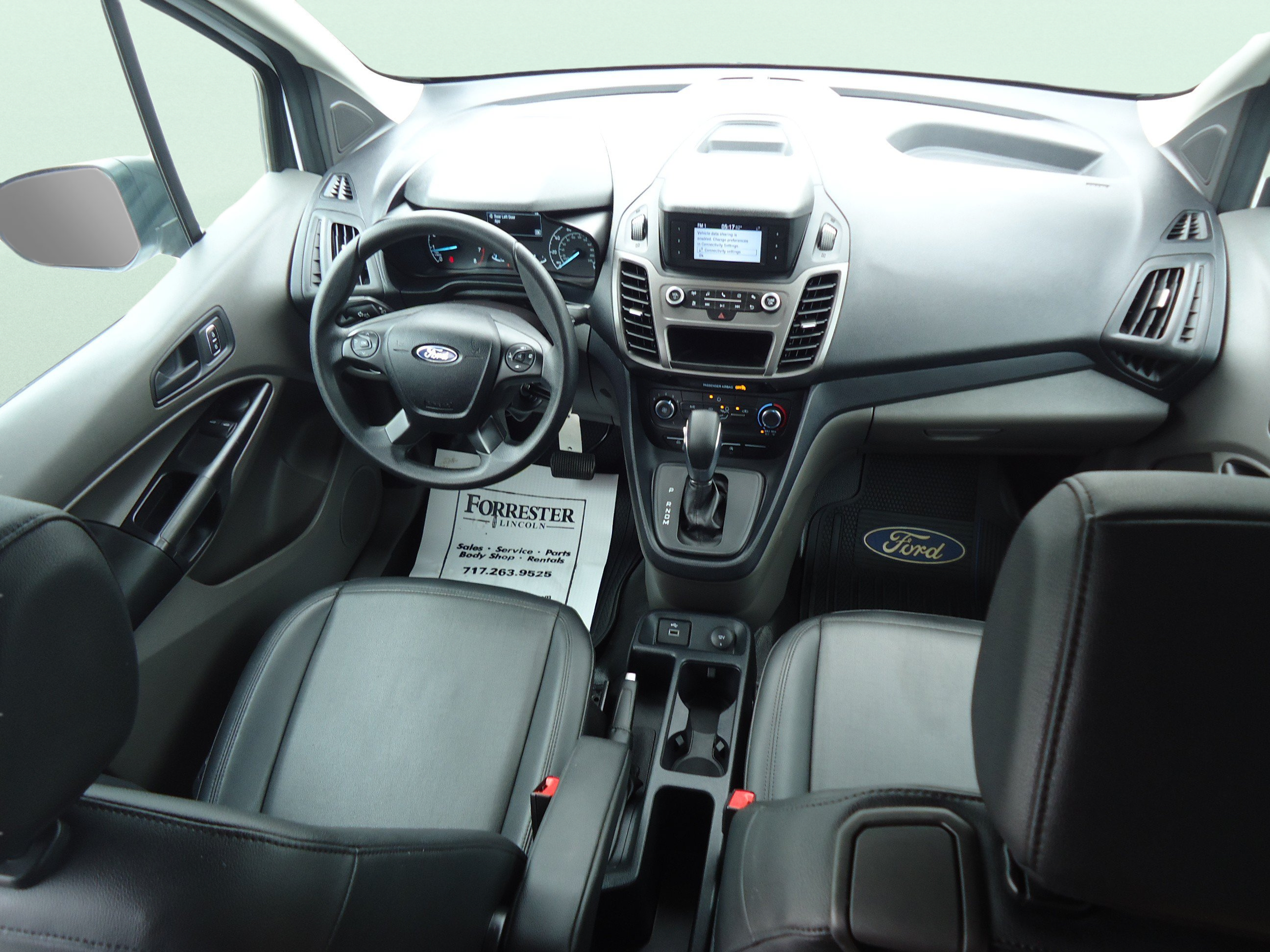 Used 2020 Ford Transit Connect XL FWD image 10