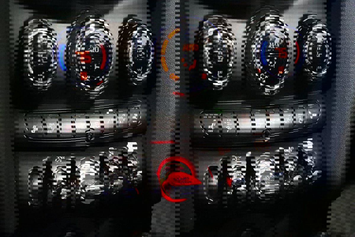 Used 2022 MINI Cooper John Cooper Works w/ Premium Package image 52