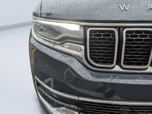 Certified 2023 Jeep Wagoneer Series II w/ Convenience Group I RWD image 9