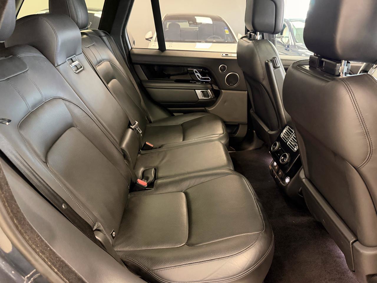 Used 2019 Land Rover Range Rover HSE AWD/4WD image 46