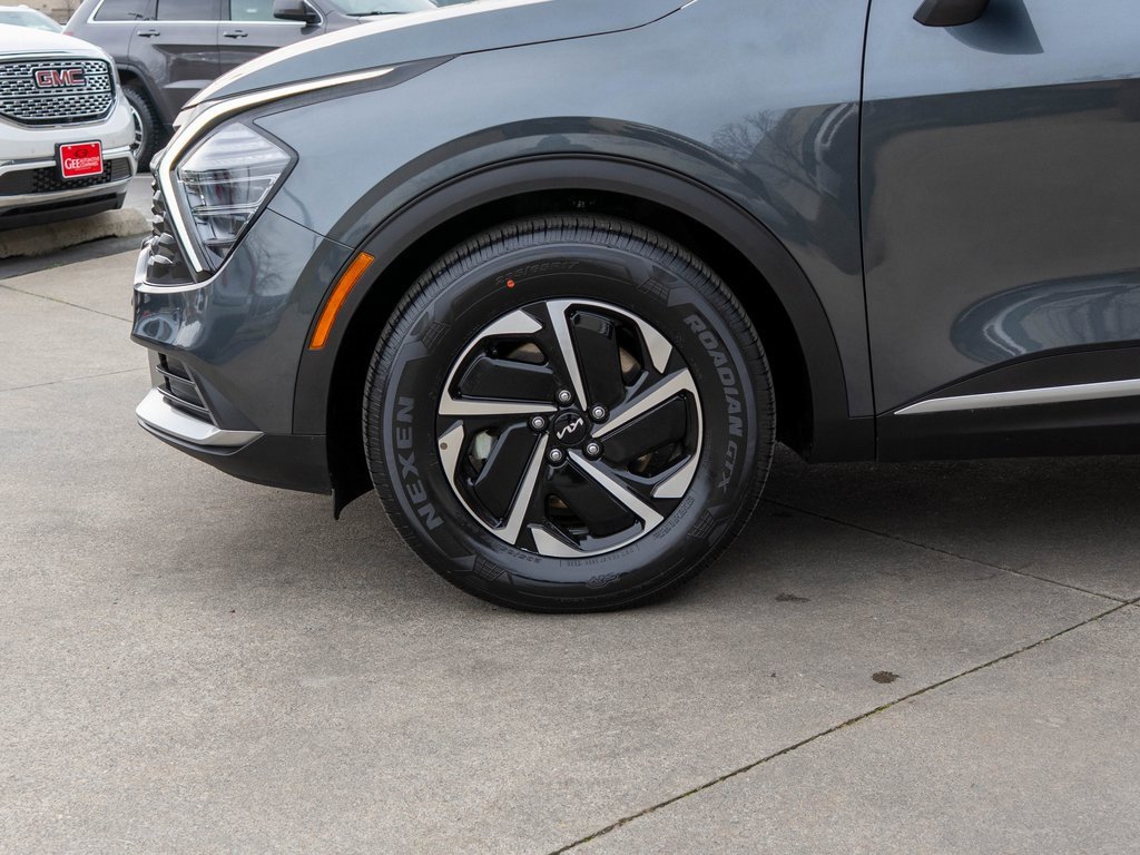 Certified 2024 Kia Sportage LX image 25