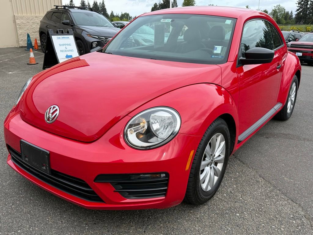 Used 2017 Volkswagen Beetle 1.8T FWD image 1