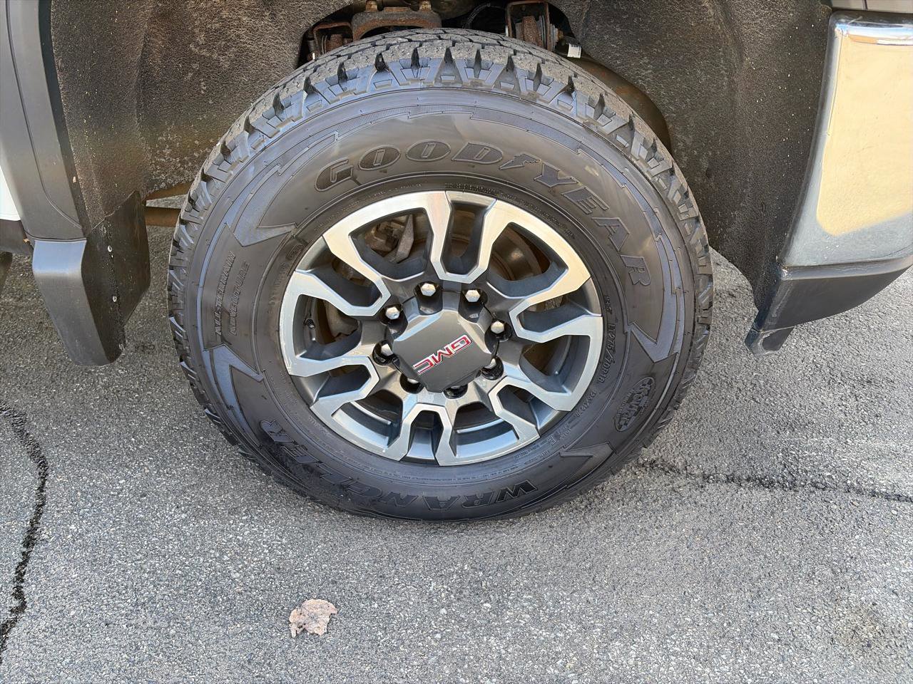 Used 2021 GMC Sierra 2500 SLE w/ SLE Value Package; image 16