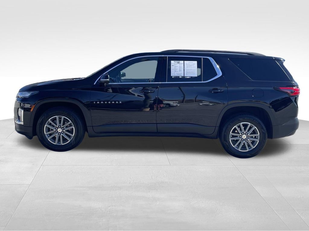 Used 2023 Chevrolet Traverse LT image 7